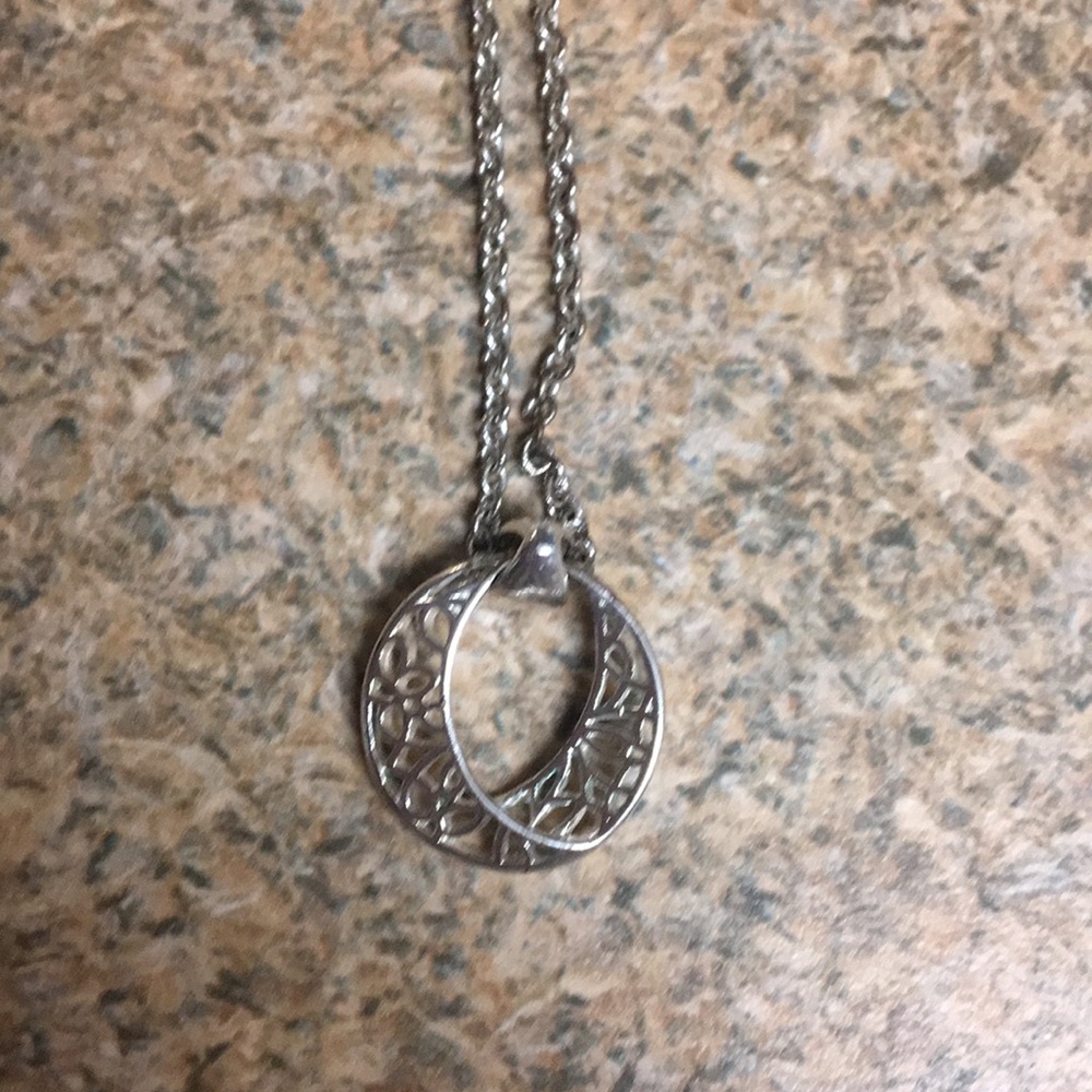 Necklace - Picture 3 of 3
